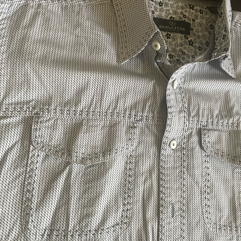 Bugatchi Men's Patterned Gray Button Down Shirt - image 2